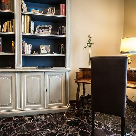 Ferrhouse Charm In Florence Two Lifts Extérieur photo